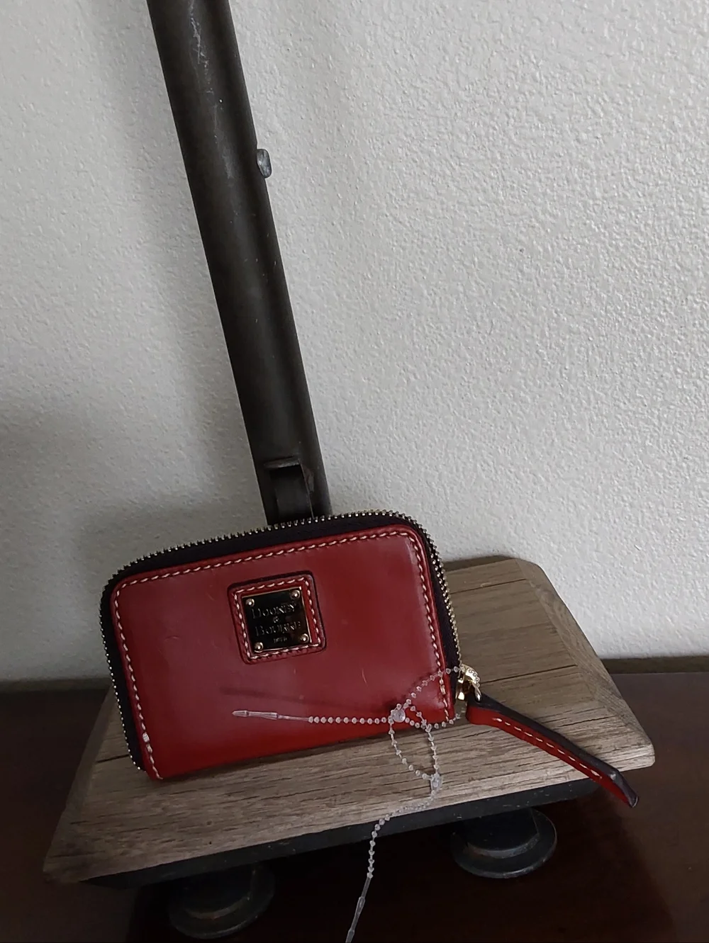 Dooney & Bourke Small Red Leather Zip Card Wallet with Gold Plaque - Picture 7 of 7